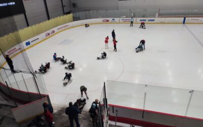 Прошли первые тренировки на льду детской слэдж-хоккейной команды Алтайской краевой организации ВОИ