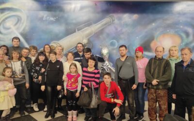 Молодые люди с инвалидностью посетили из Барнаульской городской местной организации совершили увлекательный, а также познавательный поход в культурно-просветительный центр «Планетарий».